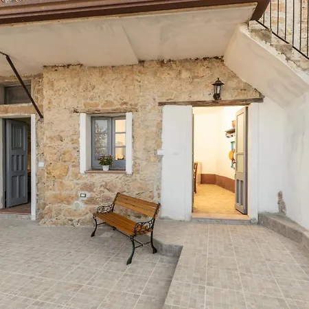Antico Forno Apartment *